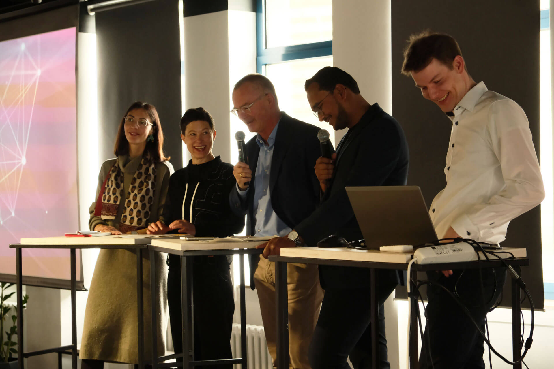 Panel Discussion zum Thema Netzwerke